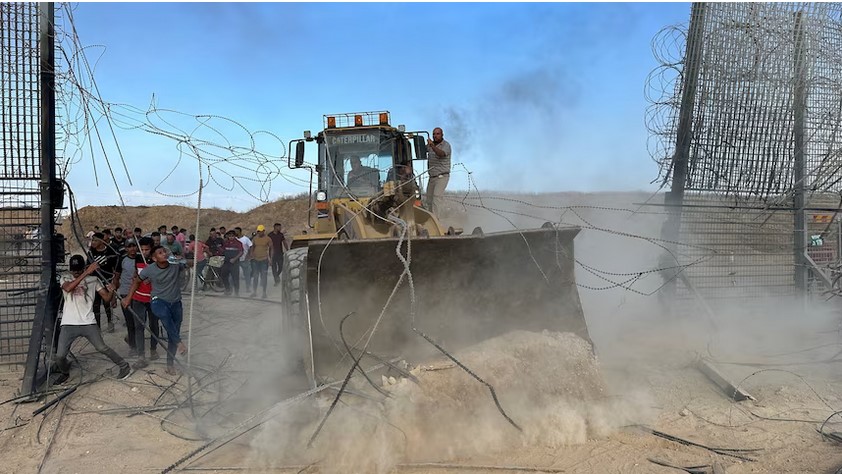 Hamas attack bulldozer 1